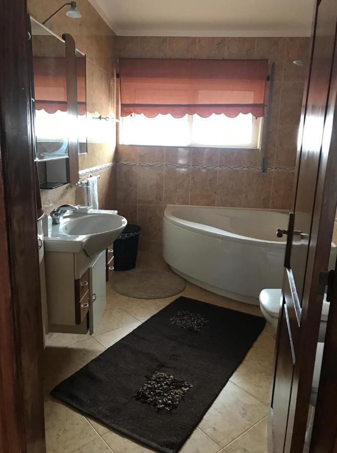 Villa Moradia Com Piscina T4 à Esposende Extérieur photo